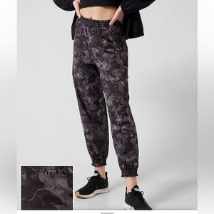Athleta Savannah Jogger